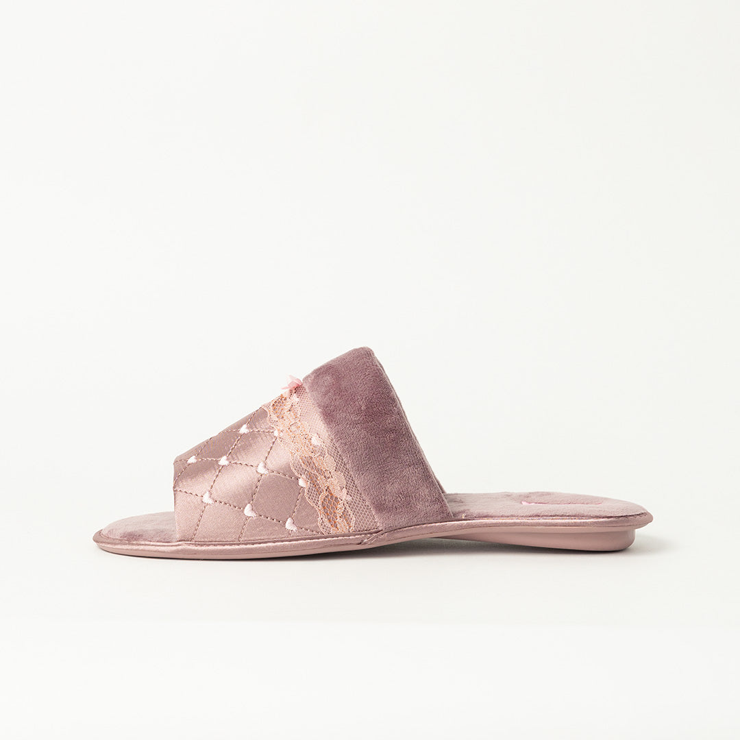 LADIES SLIPPER
