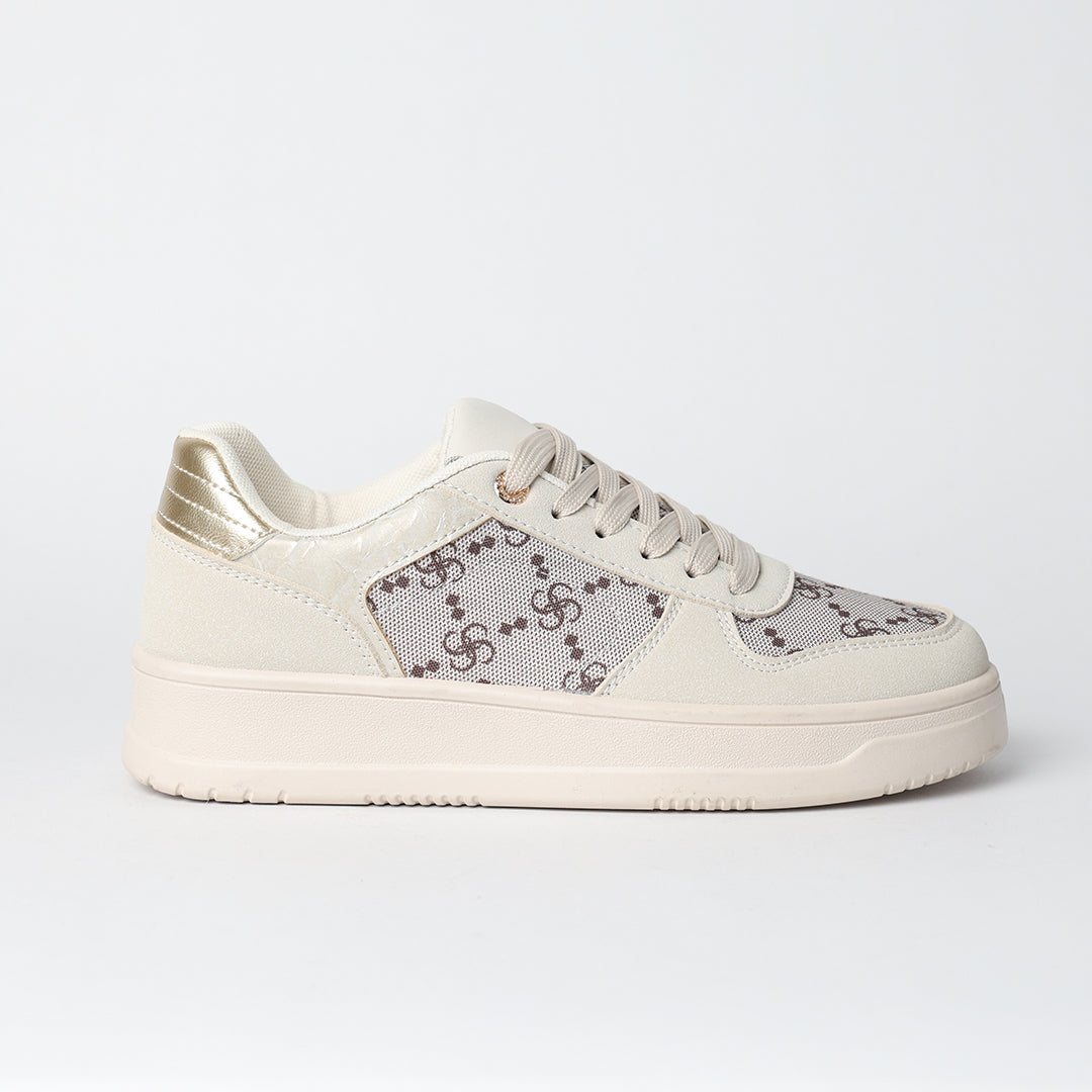 Court Sneaker