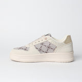 Court Sneaker