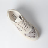 Court Sneaker