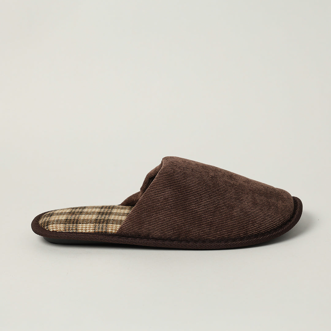 CHOCOLATE CLOSED TOE BEDROOM SLIPPER (COUDROY FABRICATION, COMFORT INNER)