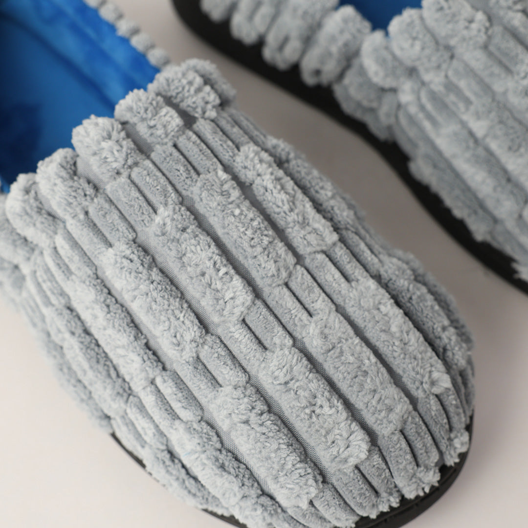 CHARCOAL GREY CLOSED TOE BEDROOM SLIPPER (COMFORT OUTSOLE, QUILT FABRICATION)