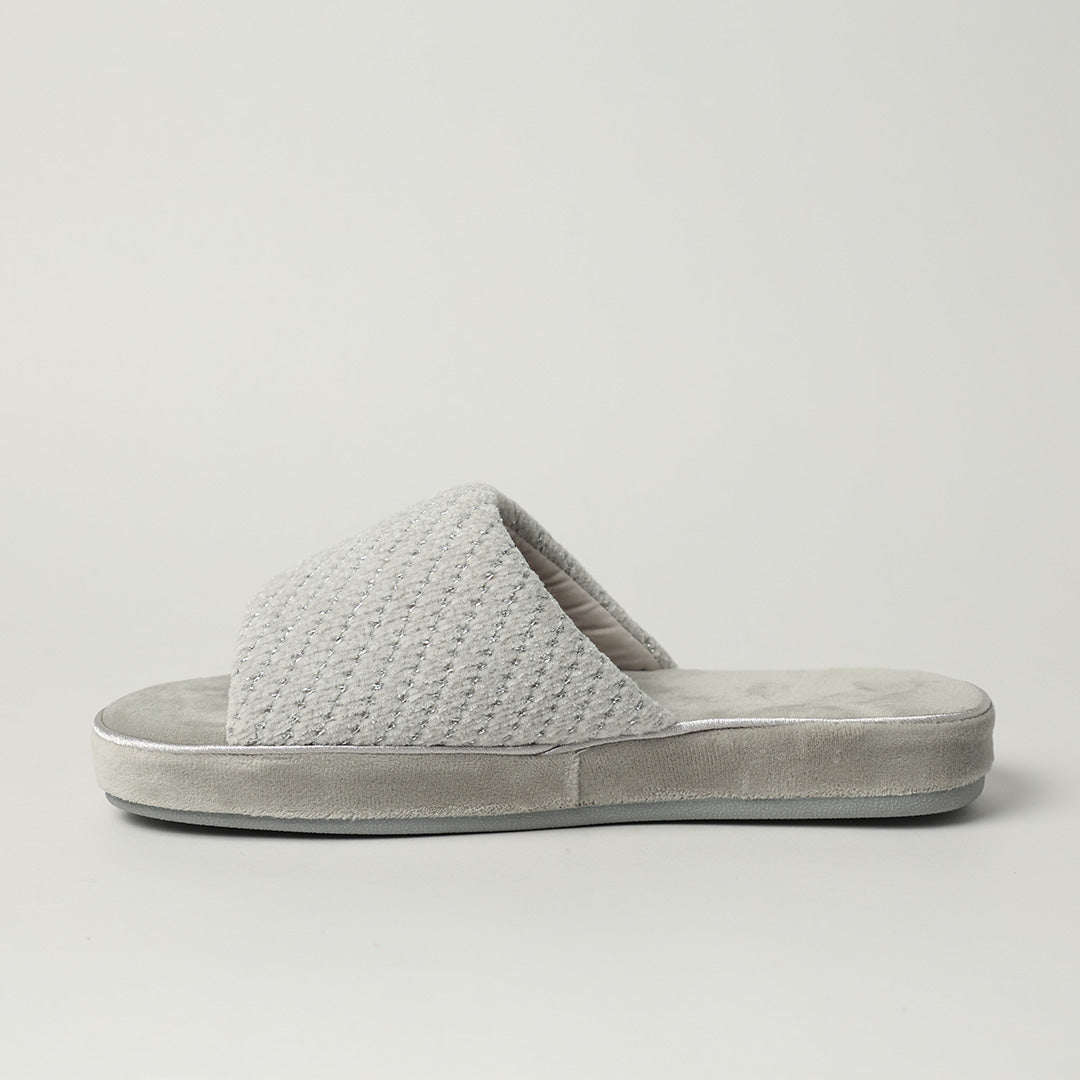 LADIES SLIPPER