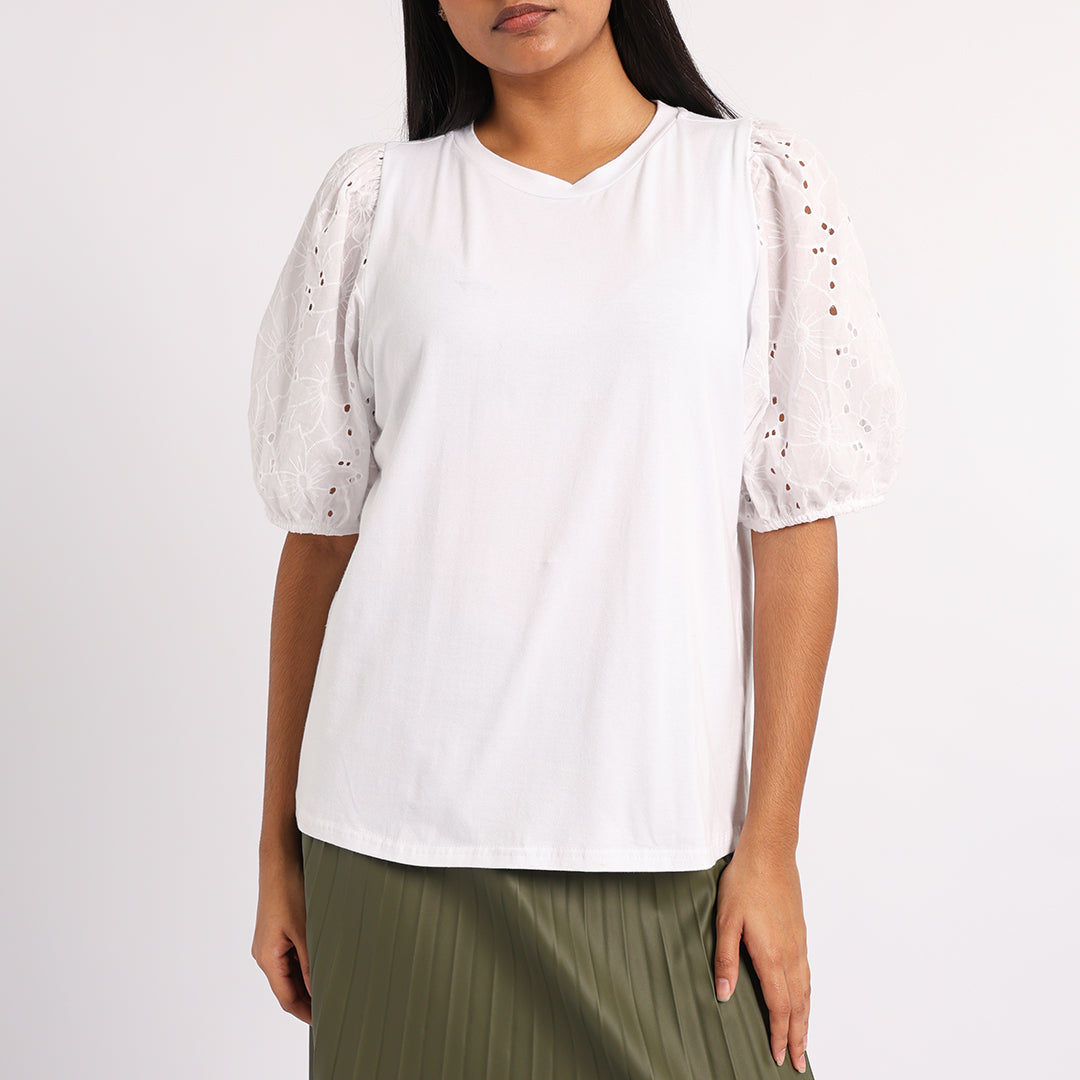 WHITE PUFFER SLEEVE TOP