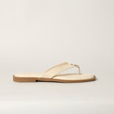 LADIES CIARRA OFF WHITE PU THONG SANDAL (CIARRA TRIM