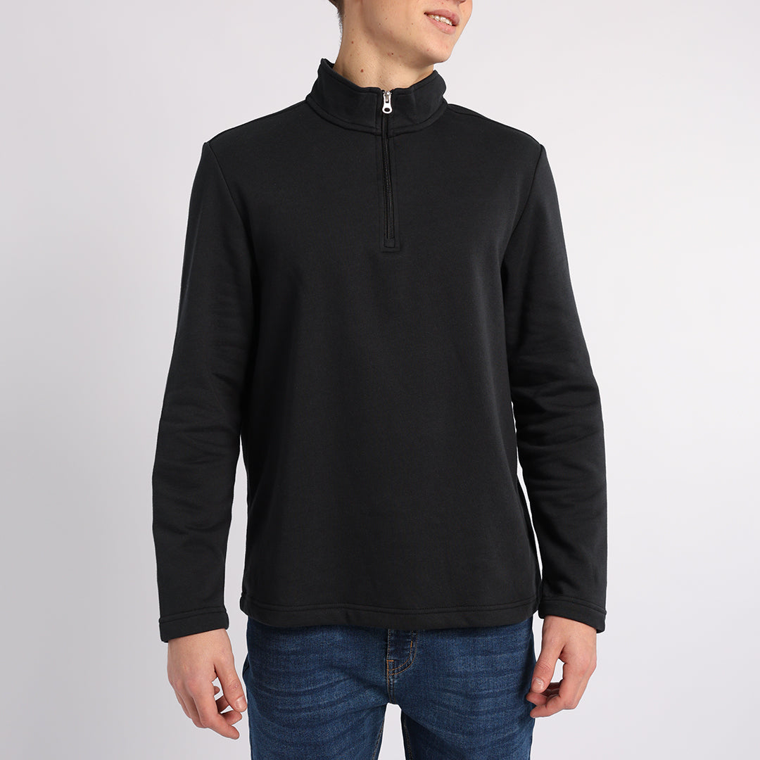 BLACK SWEATER