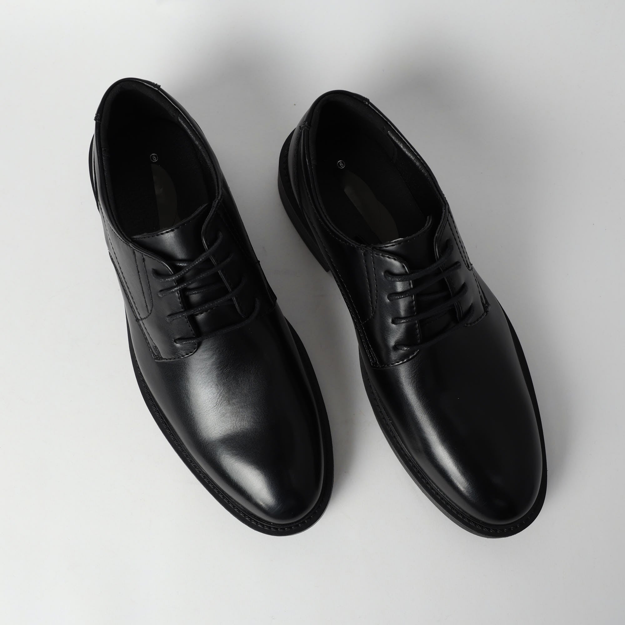 MENS BLACK SHOE