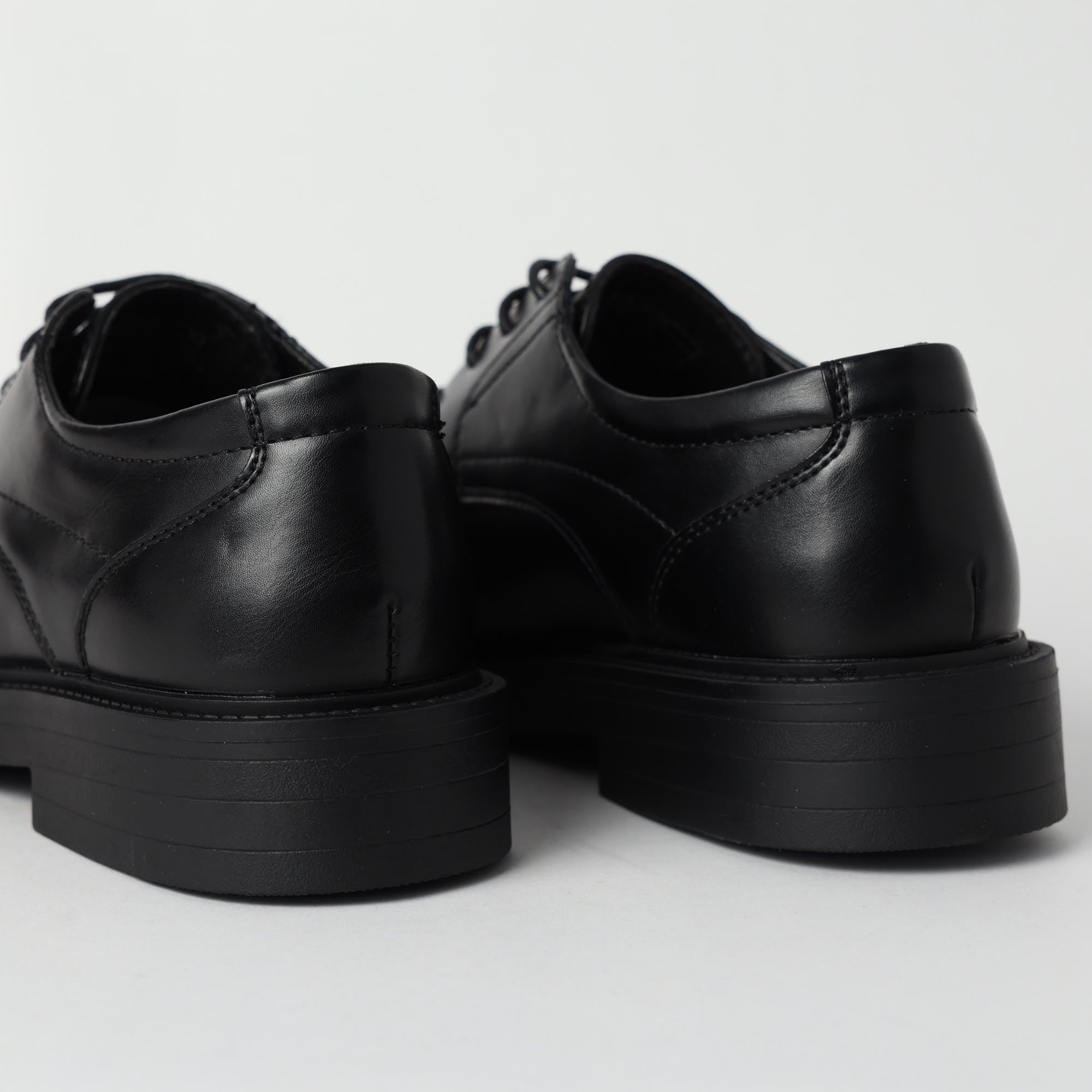 MENS BLACK SHOE