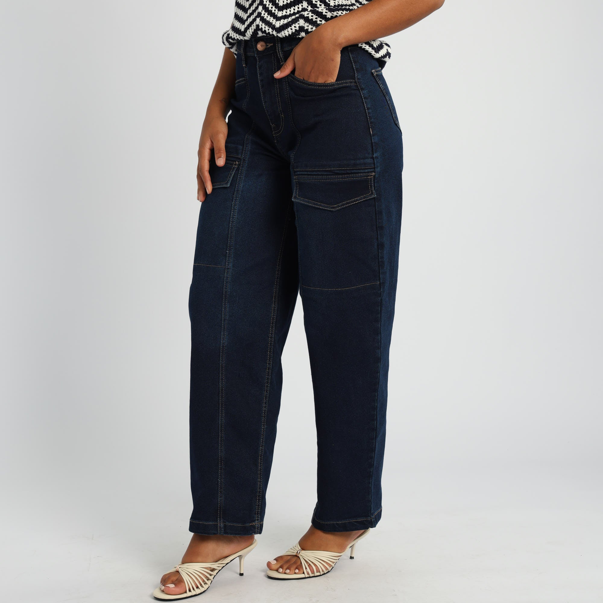 ENZYME WASH BARREL JEAN