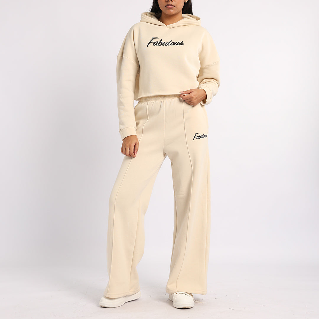 CREAM LONG SLEEVE CROP SWEATER