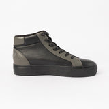 High Top Sneaker