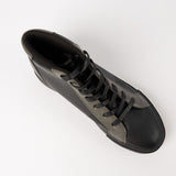 High Top Sneaker