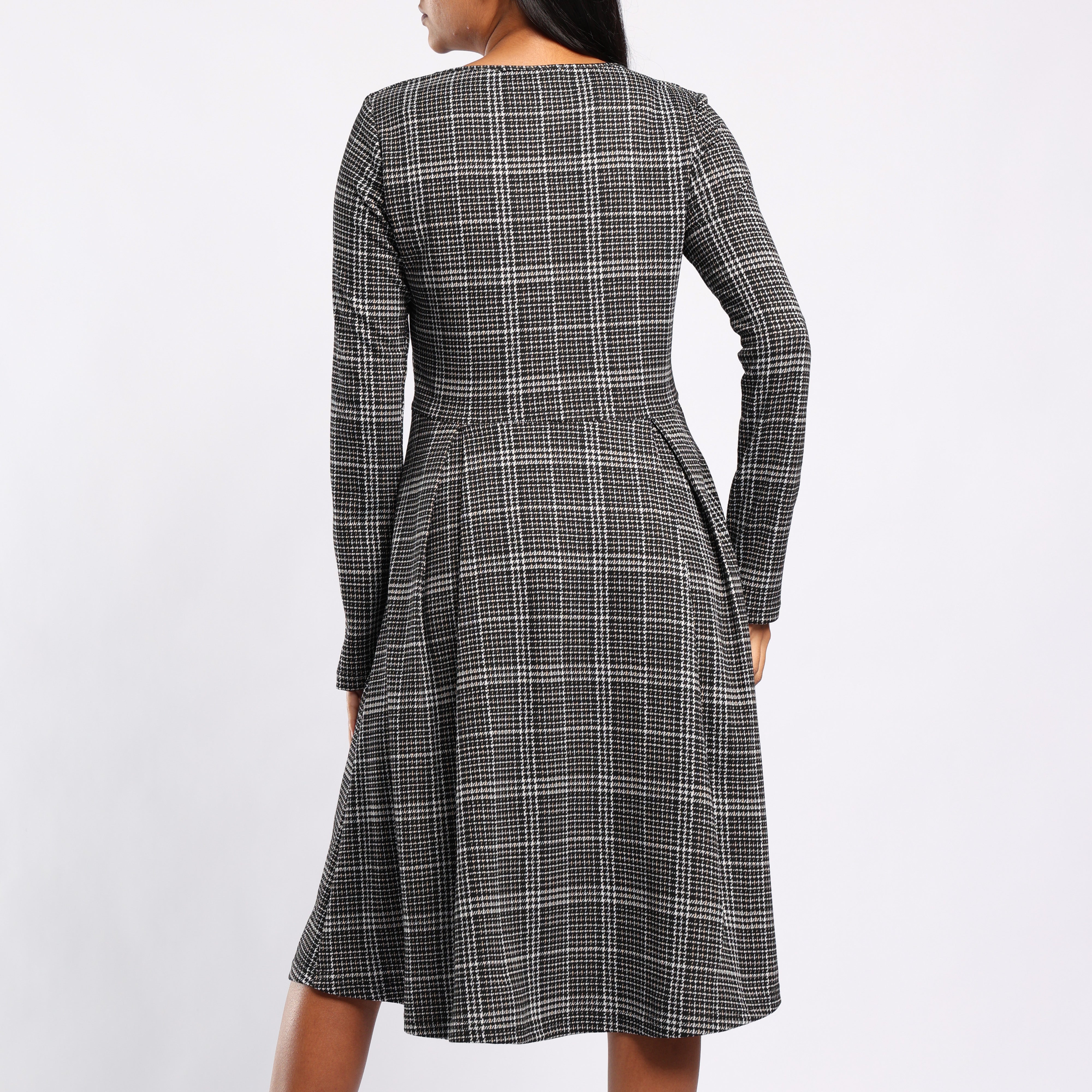 ALORA LADIES BLACK/WHITE DRESS