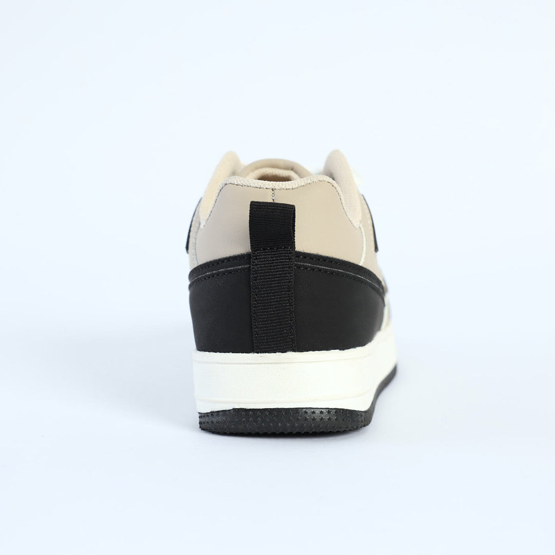 Colourblock Court Sneaker.