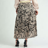 LADIES CIARRA STONE/BLACK LUREX PLEATED SKIRT
