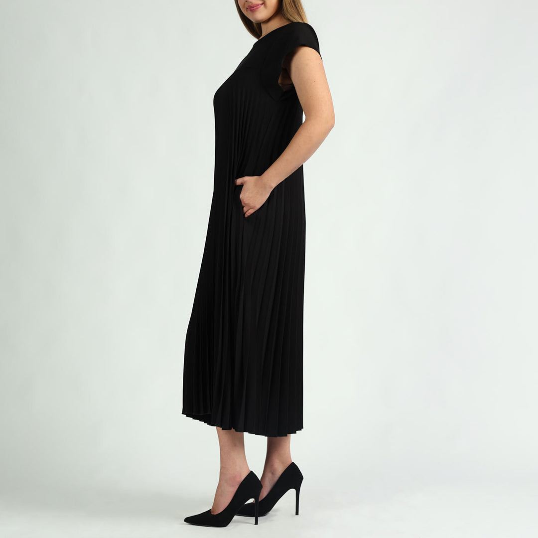 Black Pleat Dress