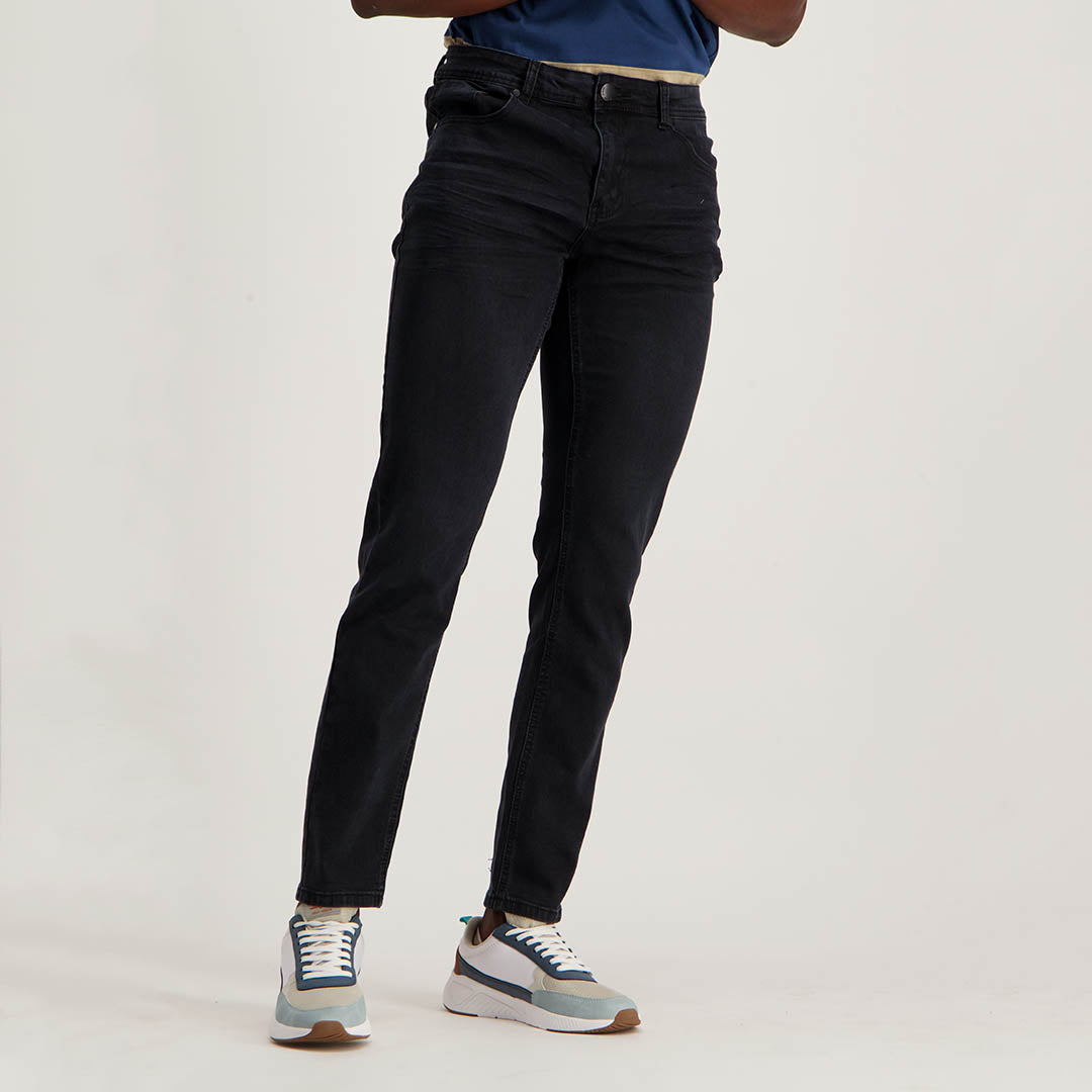 Slim Fit Stretch Jean - Fashion Fusion 349.99 Fashion Fusion