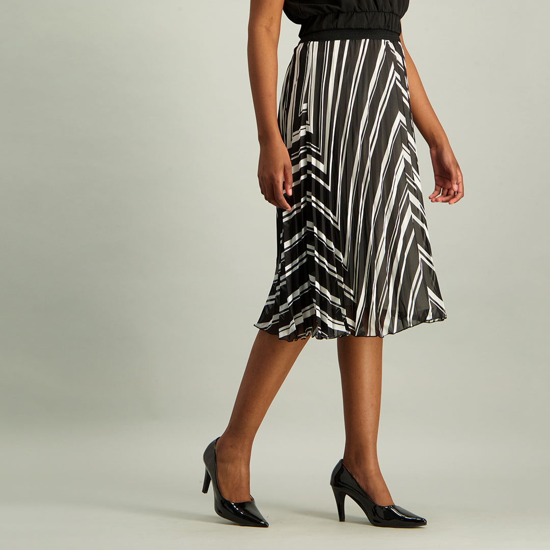 Ciarra Chiffon Pleated Skirt - Fashion Fusion 189.00 Fashion Fusion